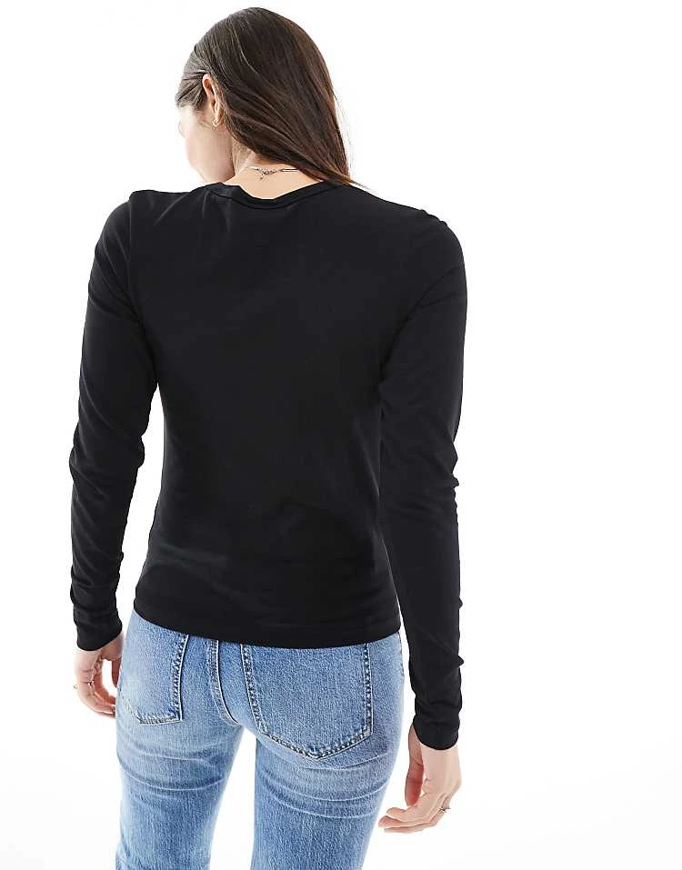 JJXX Gigi Long Sleeve T-shirt With Snooker Cow Print In Black For Women - Image 4