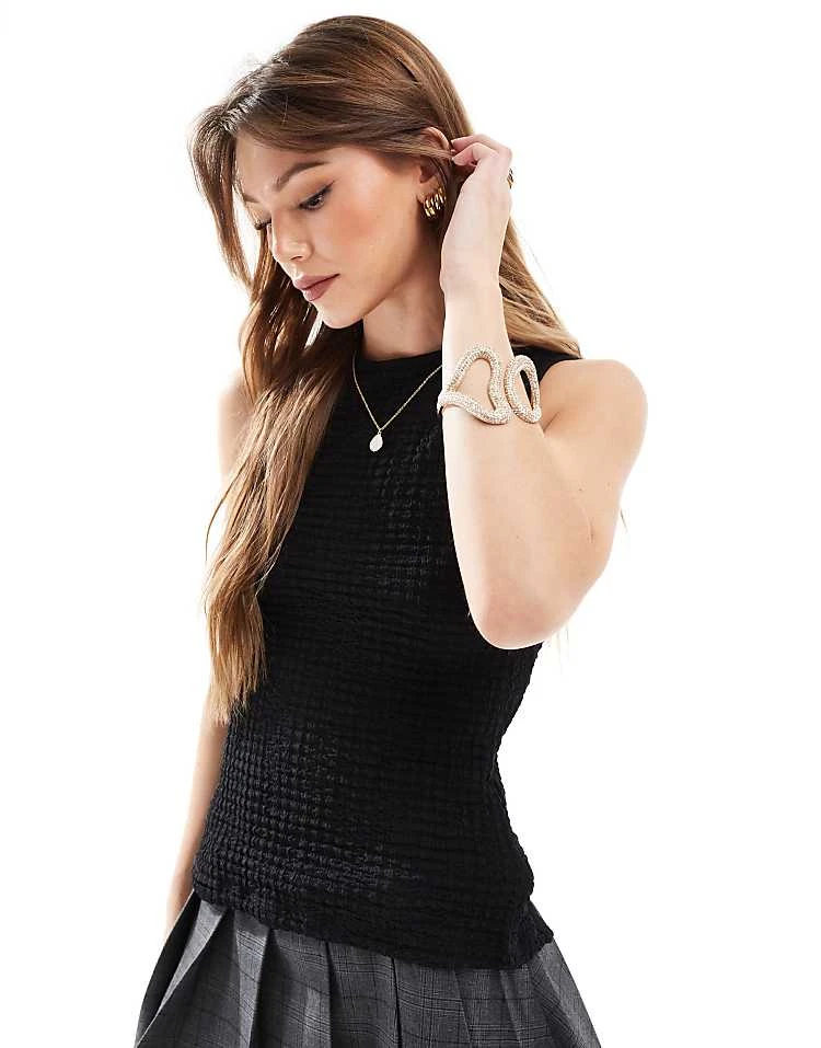 JJXX Crinkle Top With Back Ties In Black For Women - Image 4