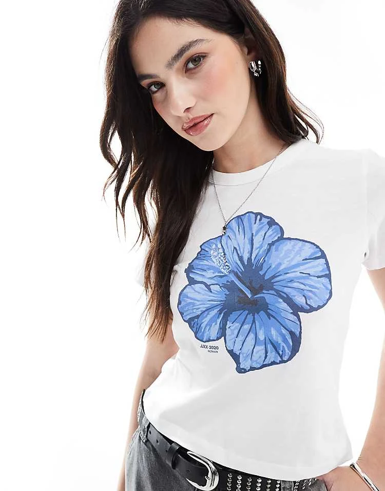 JJXX Baby T-shirt With Blue Flower Print In White For Women - Image 5